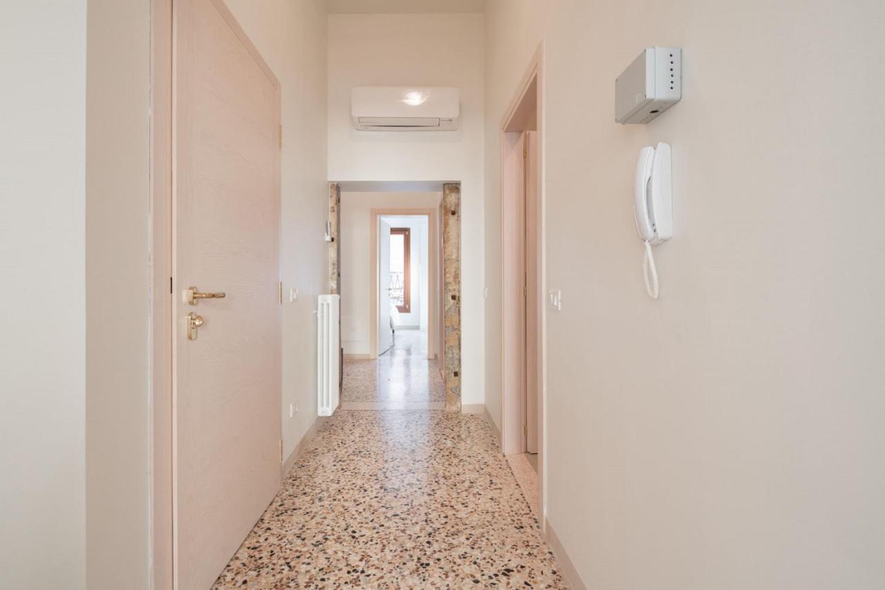 Accademia Charm Apartments By Wonderful Italy Venedig Eksteriør billede