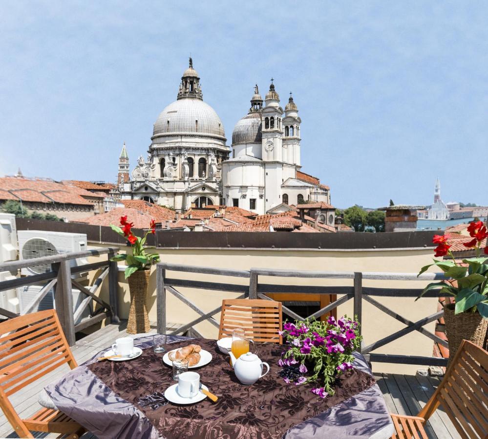 Accademia Charm Apartments By Wonderful Italy Venedig Eksteriør billede