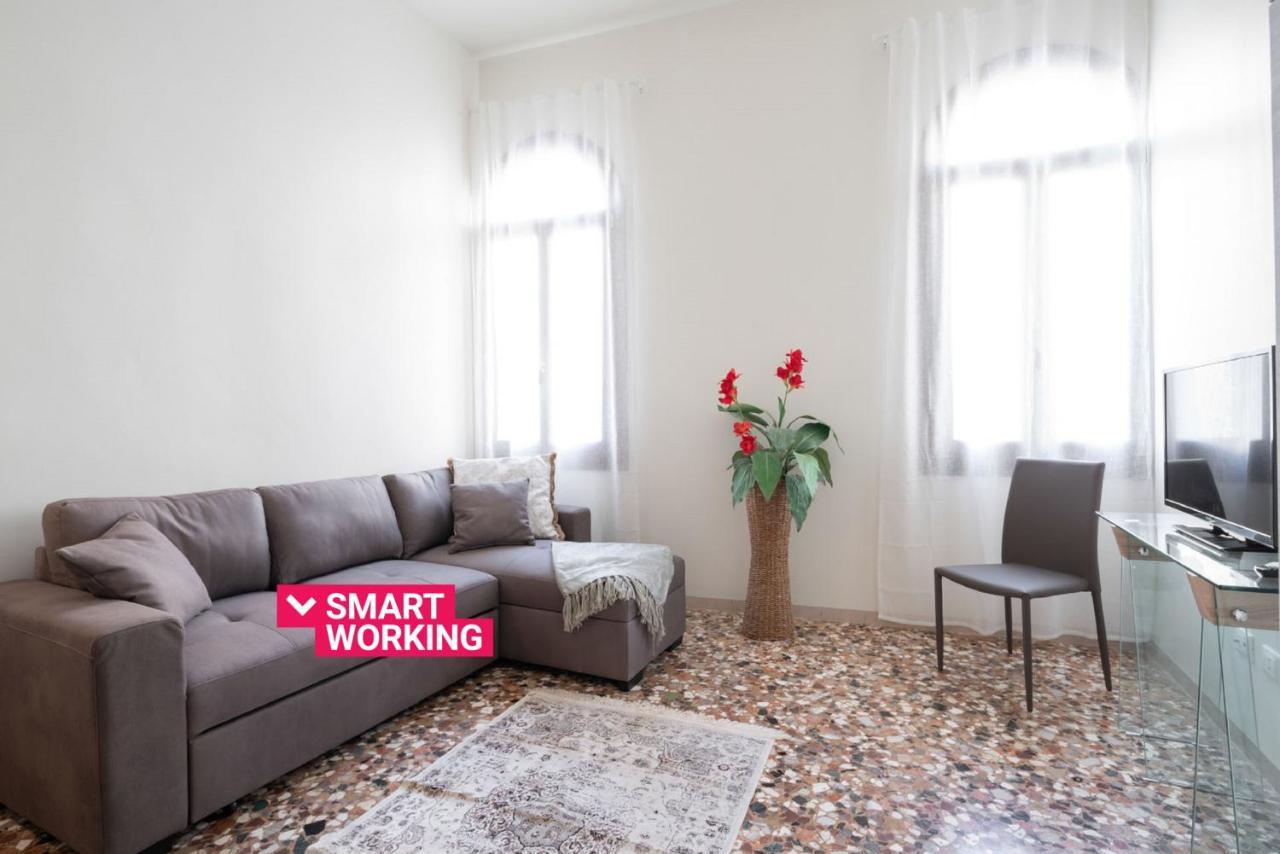 Accademia Charm Apartments By Wonderful Italy Venedig Eksteriør billede