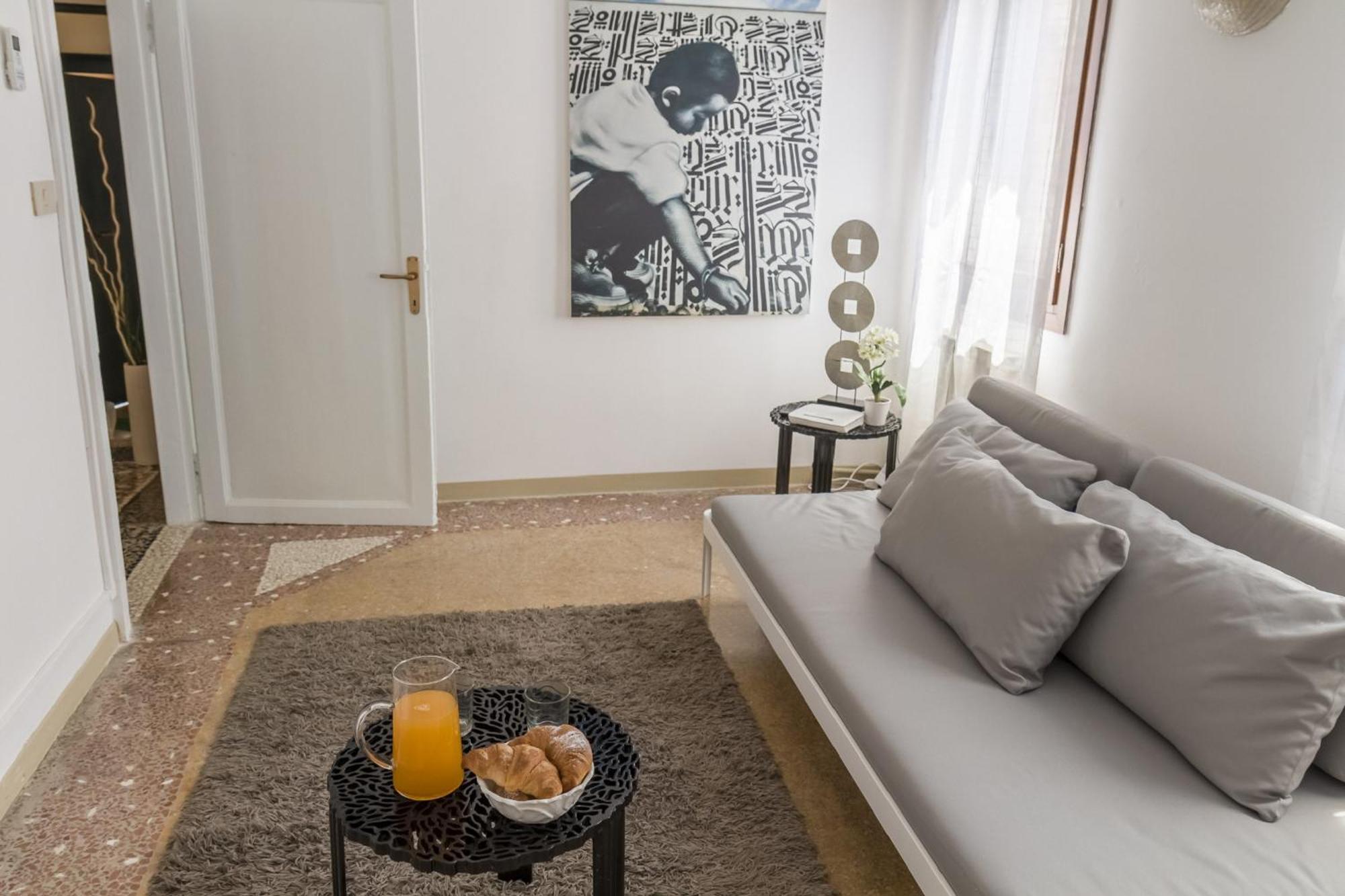 Accademia Charm Apartments By Wonderful Italy Venedig Eksteriør billede